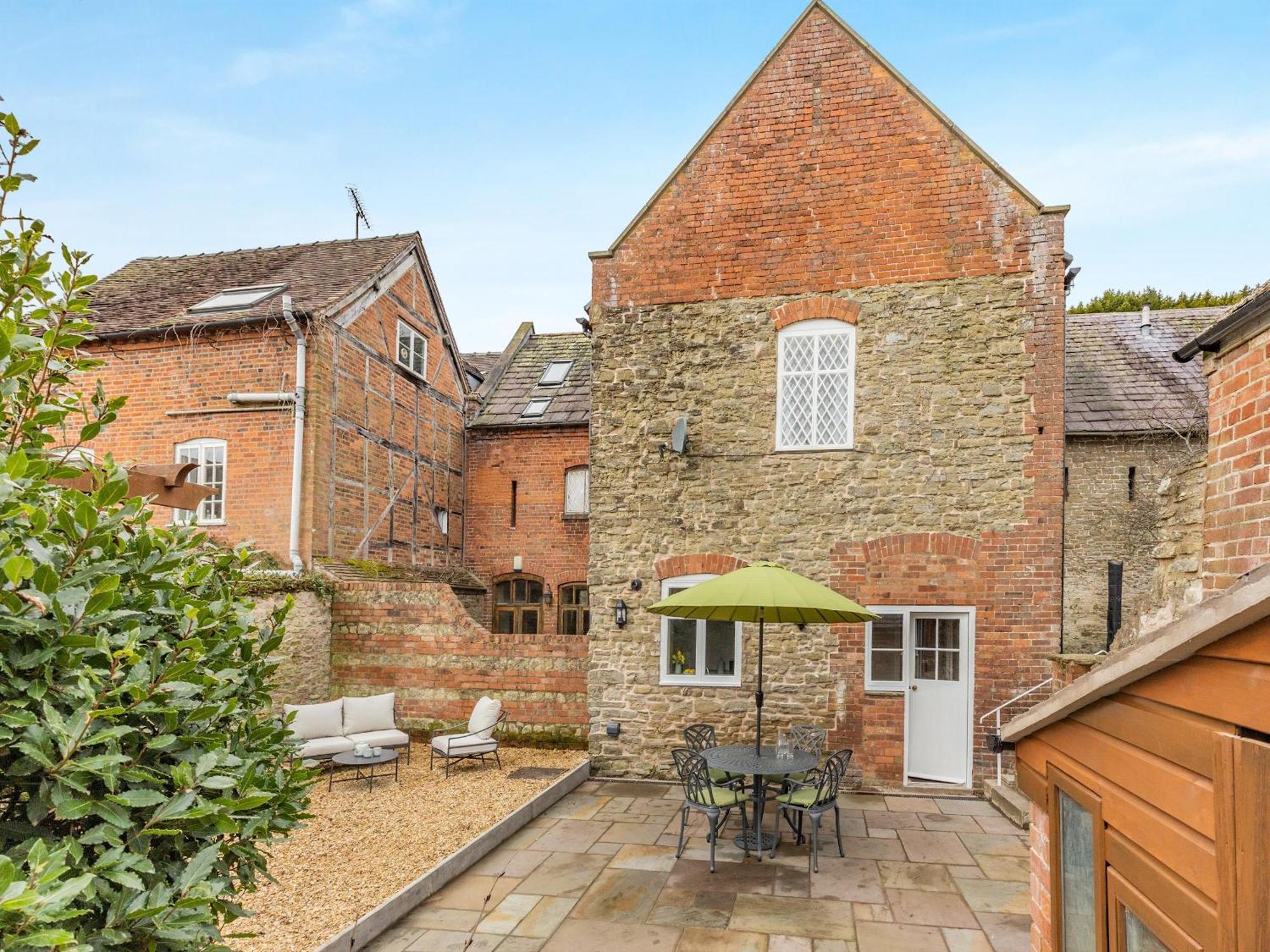 Dinham Villa Ludlow Exterior photo